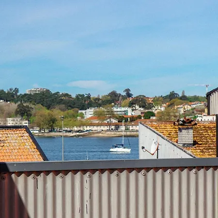 Fish Village Terrace Luxo Apartment