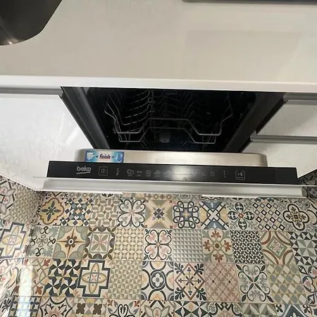 Apartment Heart Of The 1 !