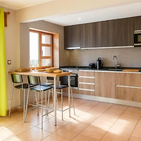 Gaia Riverview Apartamento *