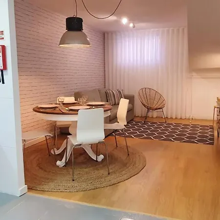 T2p Mimosa House *