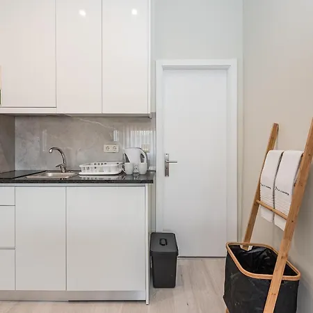 River View Building Apartment *