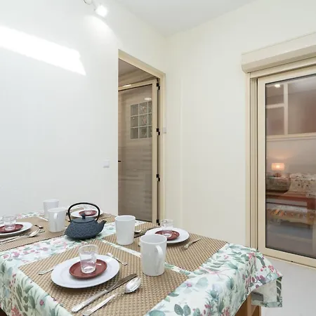 Host Wise - Lovely Bright Flat - Instaworthy View