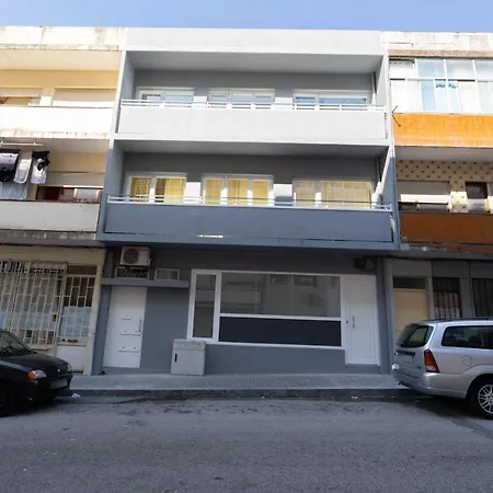Sweet Sunny Flat W/ Balcony - Gaia Apartment