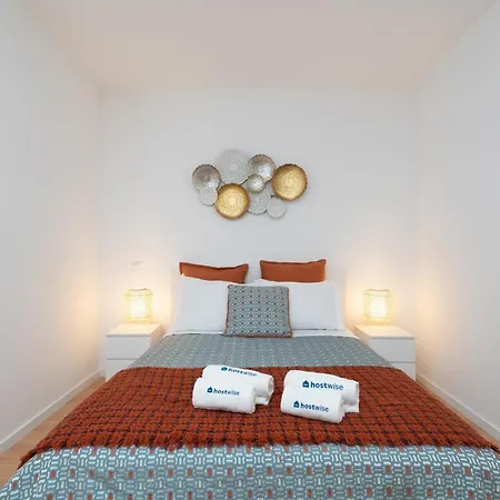 Sweet Sunny Flat W/ Balcony - Gaia Apartment *