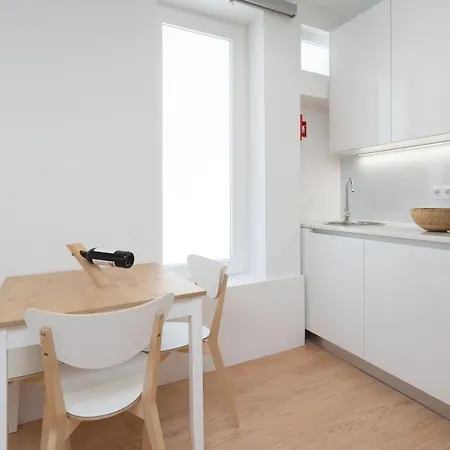 Sweet Sunny Flat W/ Balcony - Gaia Vila Nova de Gaia