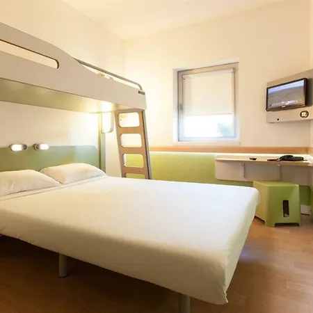 Ibis Budget Porto Gaia