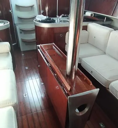 Yatch Barracuda Douro Marina Boat Sleep Experience