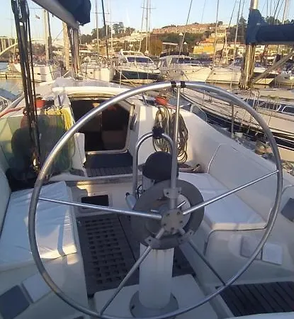Yatch Barracuda Douro Marina Boat Sleep Experience Botel *