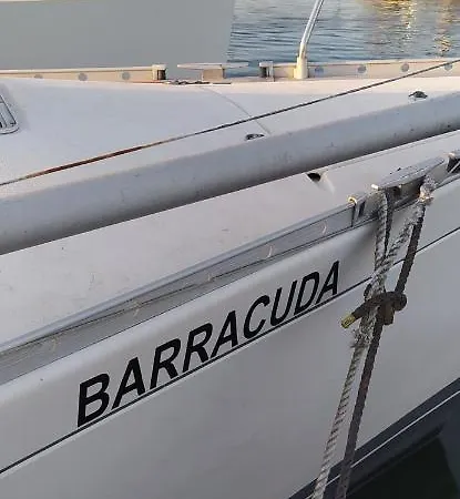 Yatch Barracuda Douro Marina Boat Sleep Experience Botel *