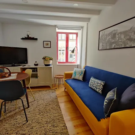 Cais De Gaia Historic Loft Apartment