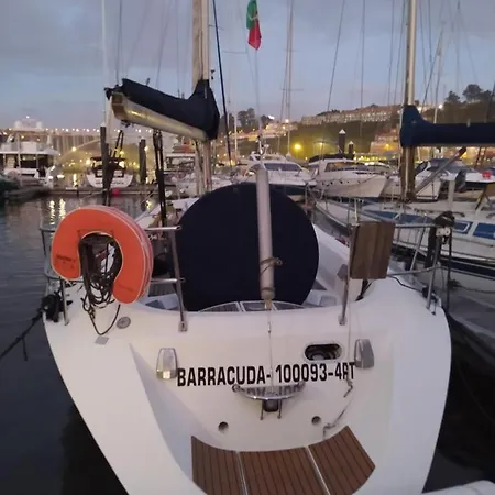 Yatch Barracuda Douro Marina Boat Sleep Experience