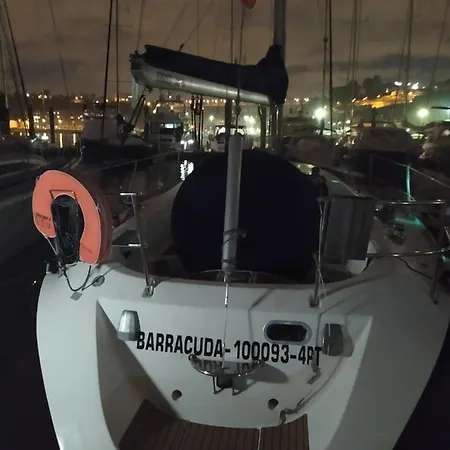 Yatch Barracuda Douro Marina Boat Sleep Experience