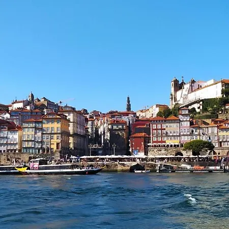 Yatch Barracuda Douro Marina Boat Sleep Experience *