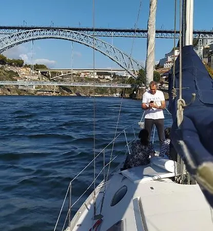 Yatch Barracuda Douro Marina Boat Sleep Experience *