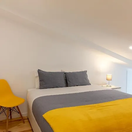 Alvaro's Charming Loft By Mp Apartment *