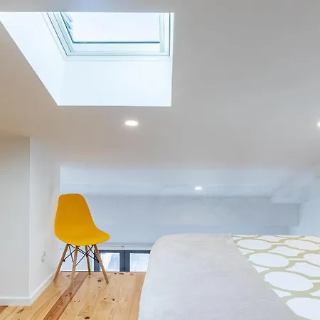 Alvaro's Charming Loft By Mp Apartment *