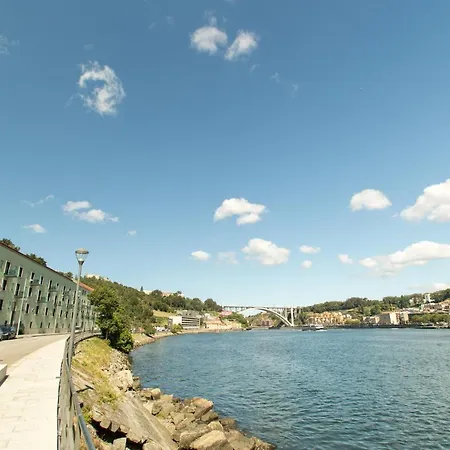 Douro Triplex - Destilaria By Porto Hosts Vila Nova de Gaia