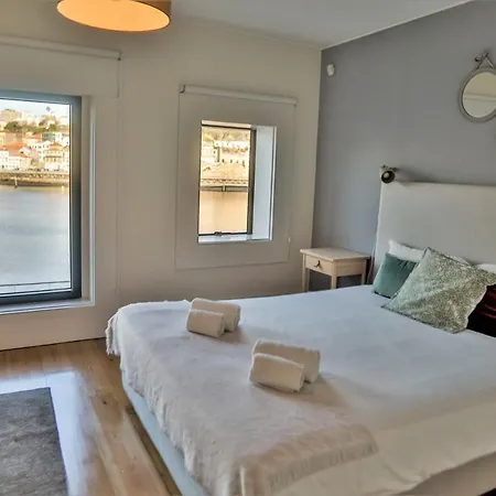 Douro Triplex - Destilaria By Porto Hosts Apartment