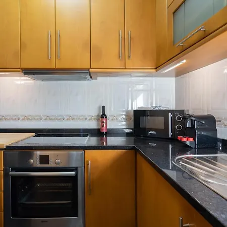 Host Wise - Lovely & Cozy House - Prime Location Holiday home