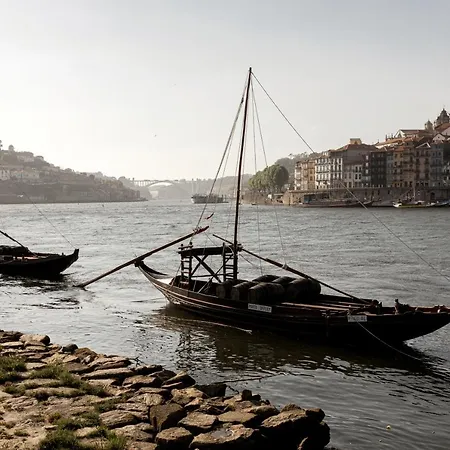 Stylish Duplex House - Terrace & River View Vila Nova de Gaia