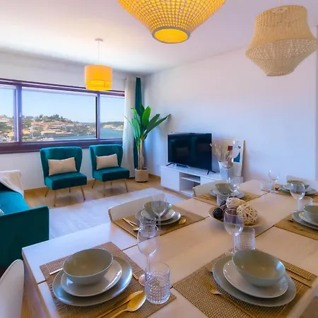 180º Porto River View Apartment Vila Nova de Gaia