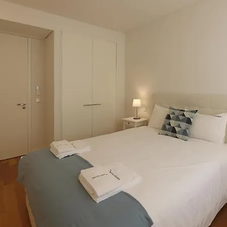 Apartment Flh Gaia Homey Flat