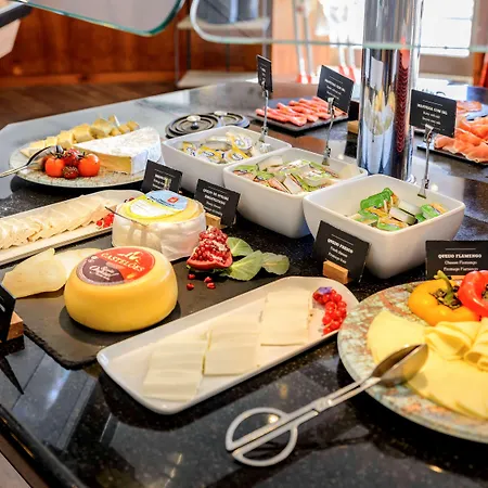 Novotel Porto Gaia 4*