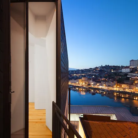 Aparthotel Oh! Porto 4*