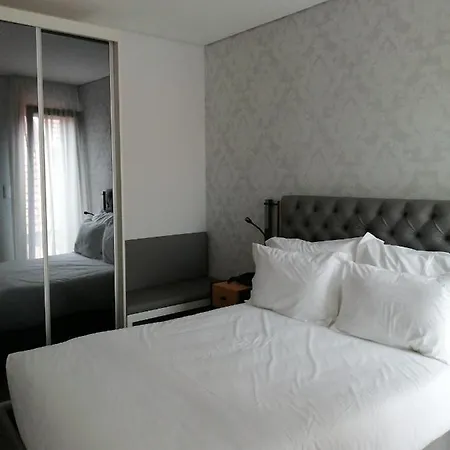 Dom Luis Apartment Vila Nova de Gaia
