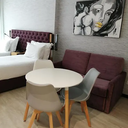 Dom Luis Apartment *