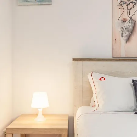 Cosy With Veranda In Gaia - 1e Apartment