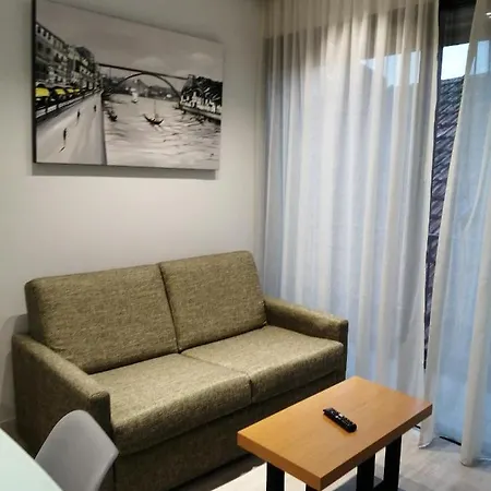 Dom Luis Apartment Vila Nova de Gaia