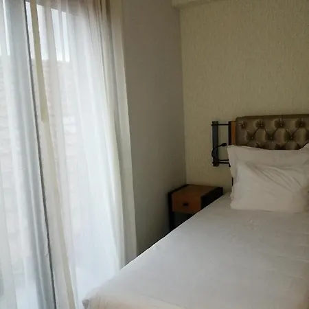 Dom Luis Apartment *