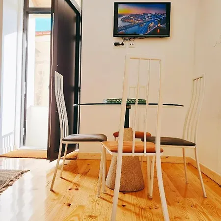 Casa Dos Sequeiras Tawny Homestay