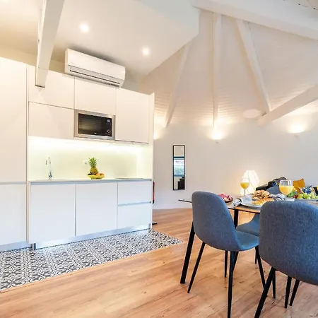 Large Colourful Flats - Ace Location Apartment Vila Nova de Gaia