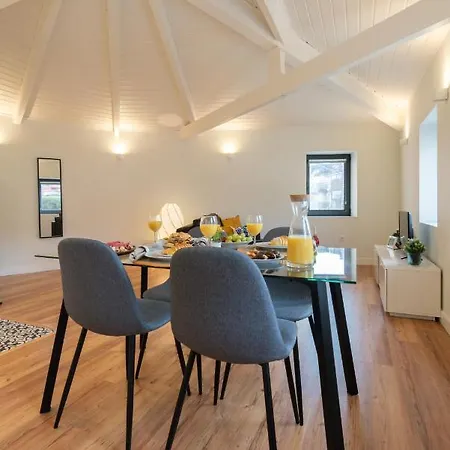 Large Colourful Flats - Ace Location Vila Nova de Gaia