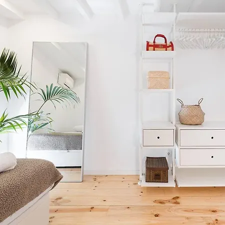 Apartment Art Wine Loft