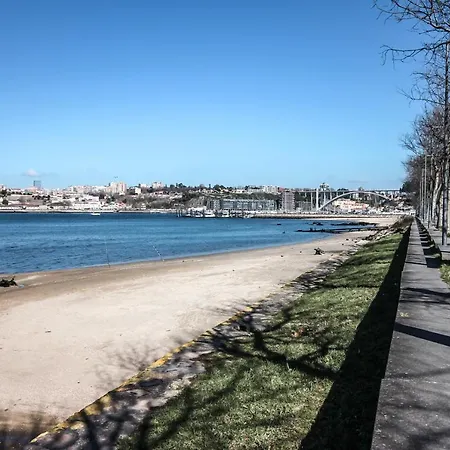 Atelier 321- Porto- Praia- Rio- Terraco Apartment