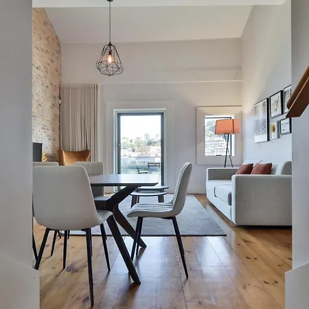 Douro Triplex - Destilaria By Porto Hosts * Vila Nova de Gaia