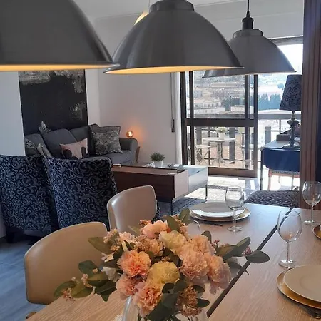 View Douro Porto Penthouse Vila Nova de Gaia