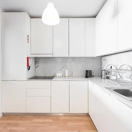 Dream Views Of Porto - Private In Gaia W/ 2 Bedrooms!