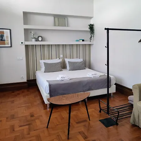 Nidos Accommodation Gaia Vila Nova de Gaia