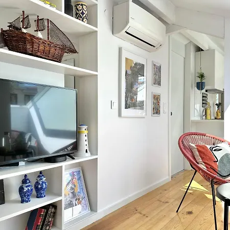 Apartment Art With Oporto View! *