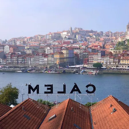 Art With Oporto View! Apartment