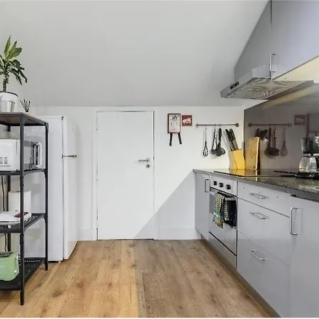 Gaia Style In A Shared Homestay Vila Nova de Gaia