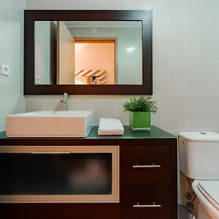 Apartment Fully Equipped 3 Bed - Parking.