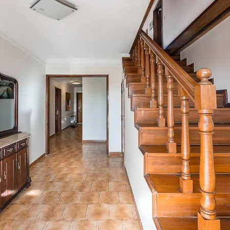 Charming And Calm House - 5 Minutes From The By Car * Vila Nova de Gaia
