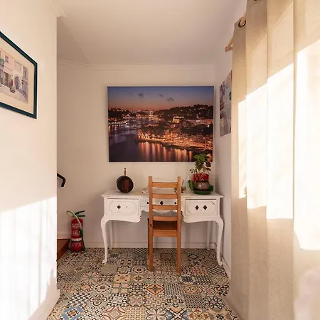 Joivy Inviting In Apartment *
