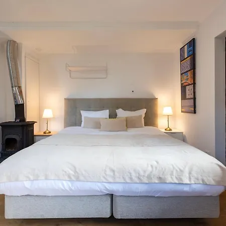 Joivy Inviting In Apartment *