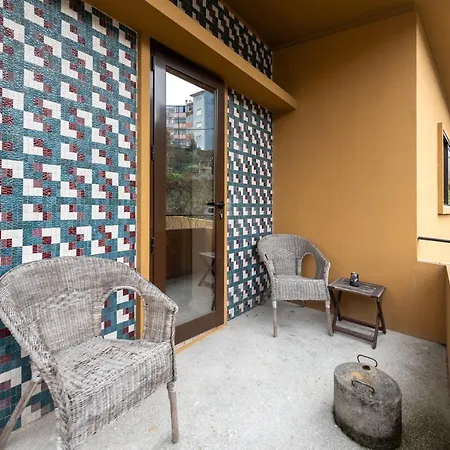 Joivy Inviting In Apartment *